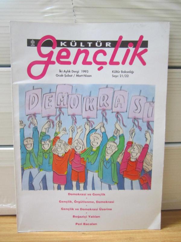 KÜLTÜR GENÇLİK Dergisi - Sayı 21/22 - Ocak-Şubat/Mart-Nisan 1993