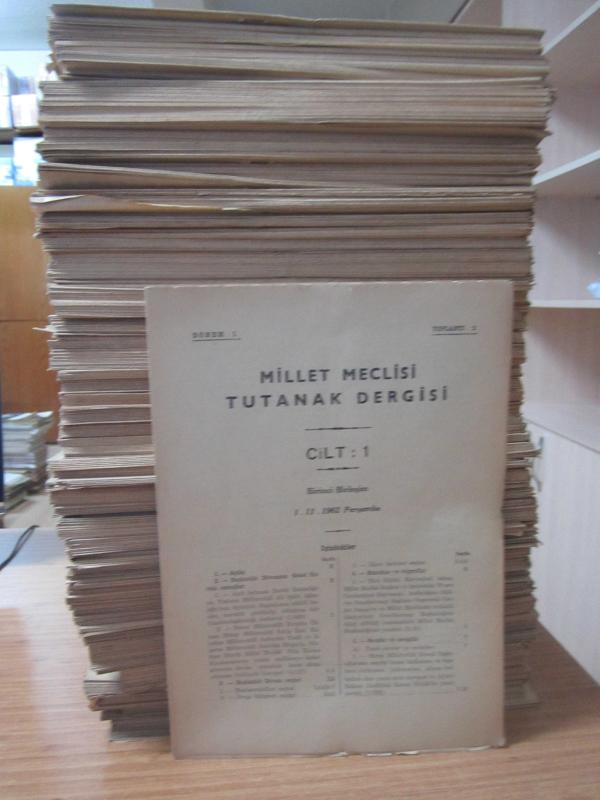 MİLLET MECLİSİ TUTANAK DERGİSİ - 1.DÖNEM 2.TOPLANTI / 1962-1963 YILLARI 91 ADET BİRLEŞİM TUTANAKLARI (Sayılar Açıklamada)