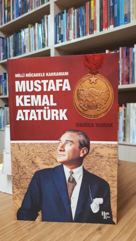 Milli Mücadele Kahramanı Mustafa Kemal Atatürk