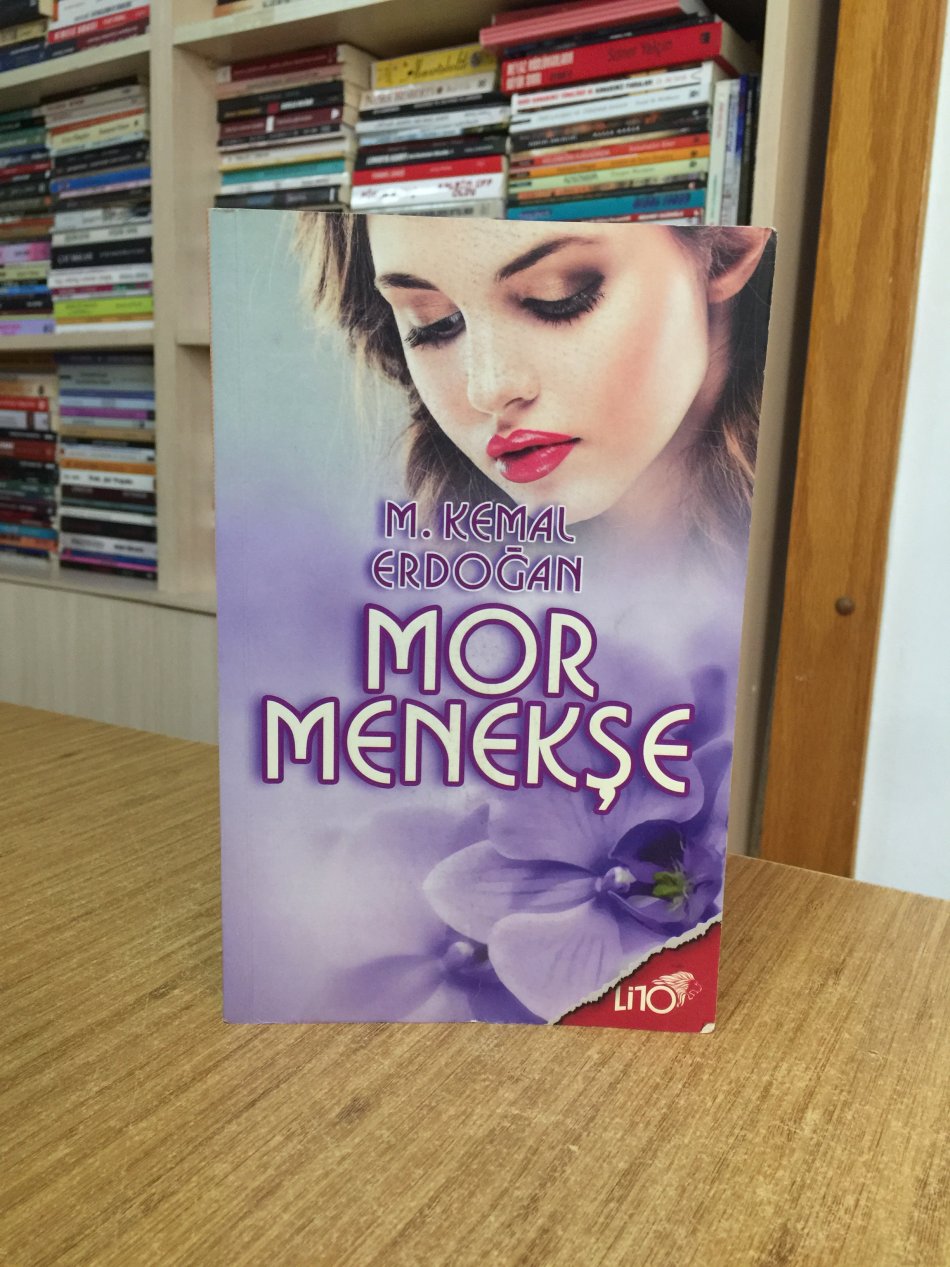 Mor Menekşe - M. Kemal Erdoğan