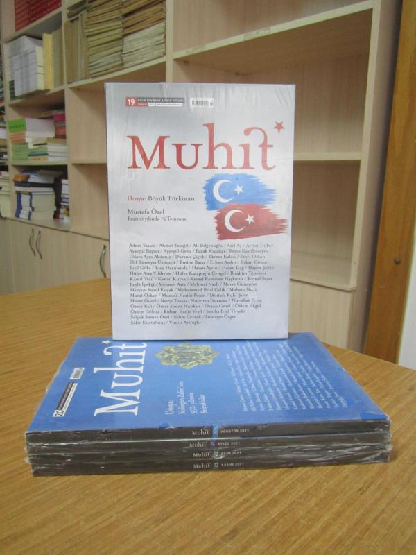 Muhit Aylık Edebiyat Fikir Dergisi - 2021 Yılı 4 Sayı TAKIM (Sayılar: 19-20-21-22) (Ambalajı Açılmamış)