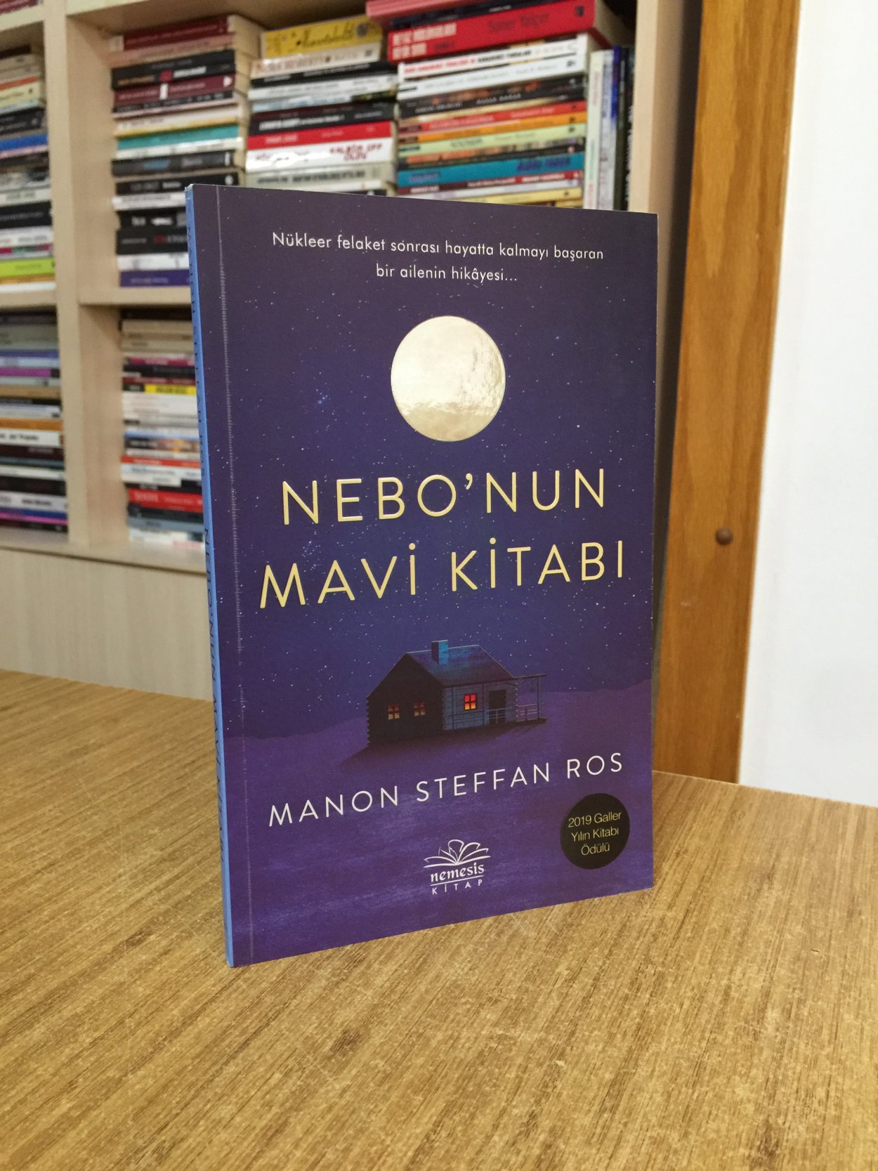 Nebo'nun Mavi Kitabı - Manon Steffan Ros