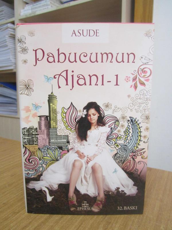 Pabucumun Ajanı 1 - Asude [32.Baskı - Ciltli Şömizli]