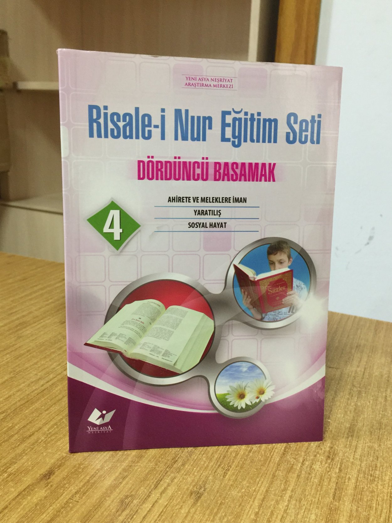 Risale-i Nur Eğitim Seti 4 Dördüncü Basamak - Ahirete ve Meleklere İman / Yaratılış / Sosyal Hayat