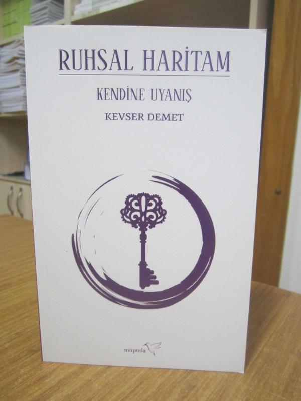Ruhsal Haritam Kendine Uyanış - Kevser Demet