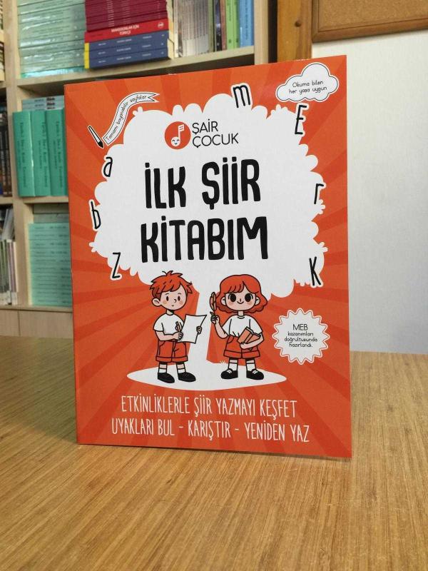 Şair Çocuk - İlk Şiir Kitabım