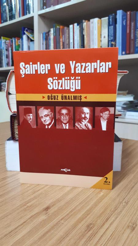Şairler ve Yazarlar Sözlüğü