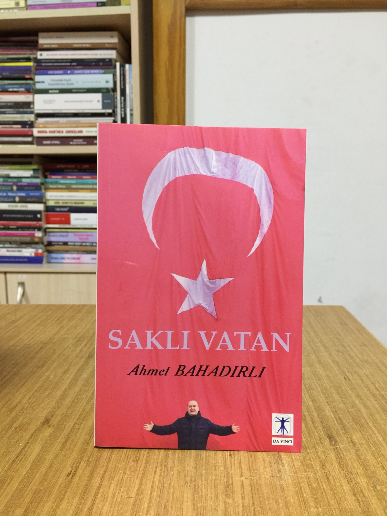 Saklı Vatan - Ahmet Bahadırlı
