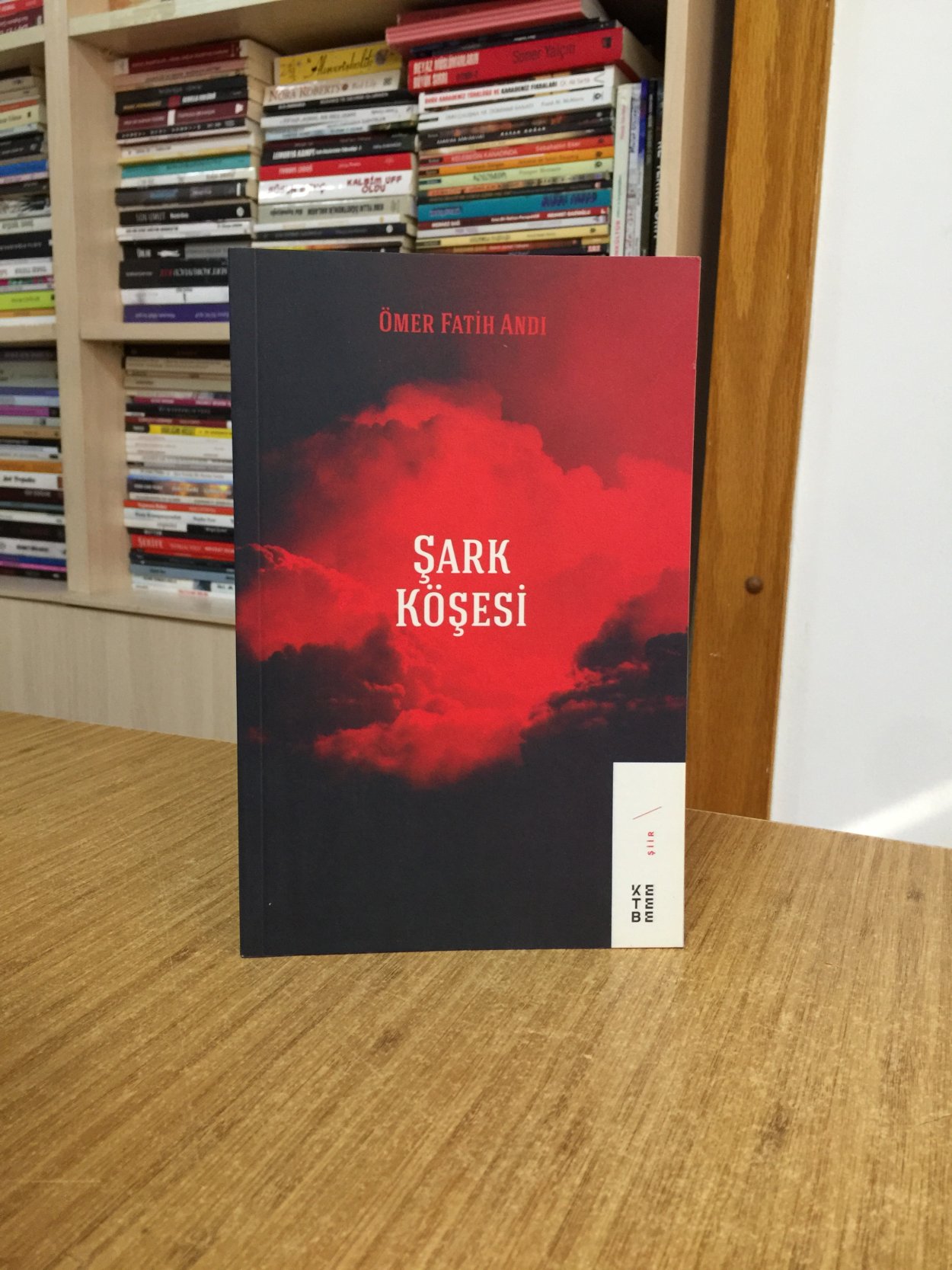Şark Köşesi - Ömer Fatih Andı
