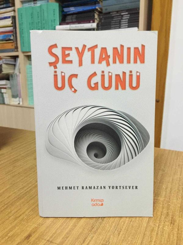 Şeytanın Üç Günü - Mehmet Ramazan Yurtsever