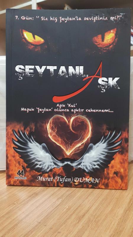 Şeytanla Aşk