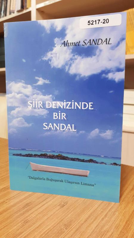 Şiir Denizinde Bir Sandal