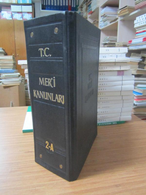 T.C. Mer'i Kanunları - Cilt 2 -A  - Dışişleri ile İlgili Kanunlar 1978 - Ciltli