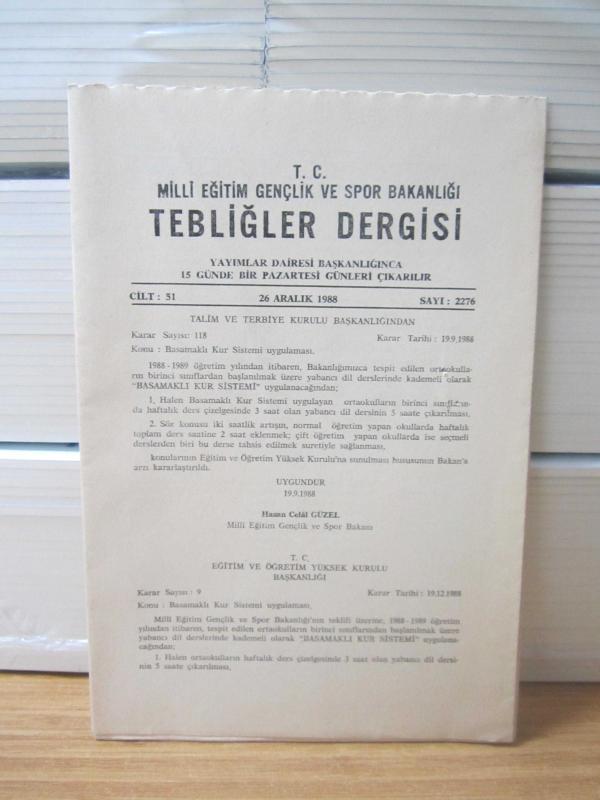T.C. MİLLİ EĞİTİM BAKANLIĞI TEBLİĞLER DERGİSİ - 26 ARALIK 1988 - 51.CİLT SAYI: 2276