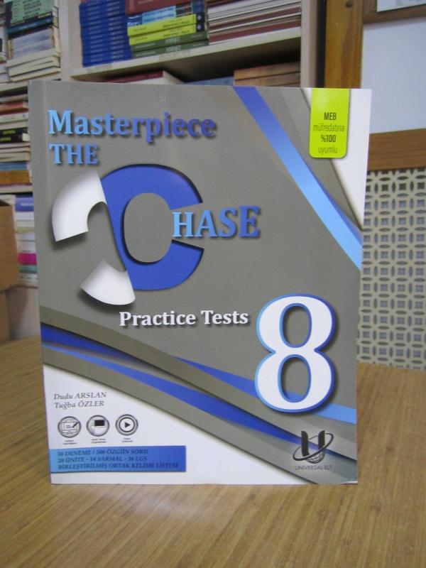 The Chase 8 Practice Tests Masterpiece / Universal ELT