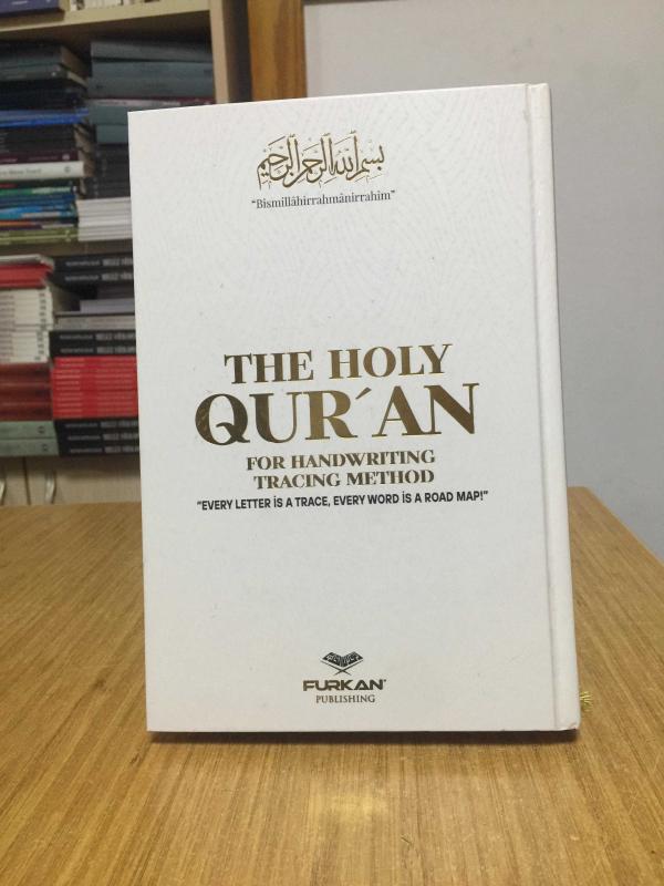 The Holy Quran for Handwriting Tracing Method [Hardcover - White]