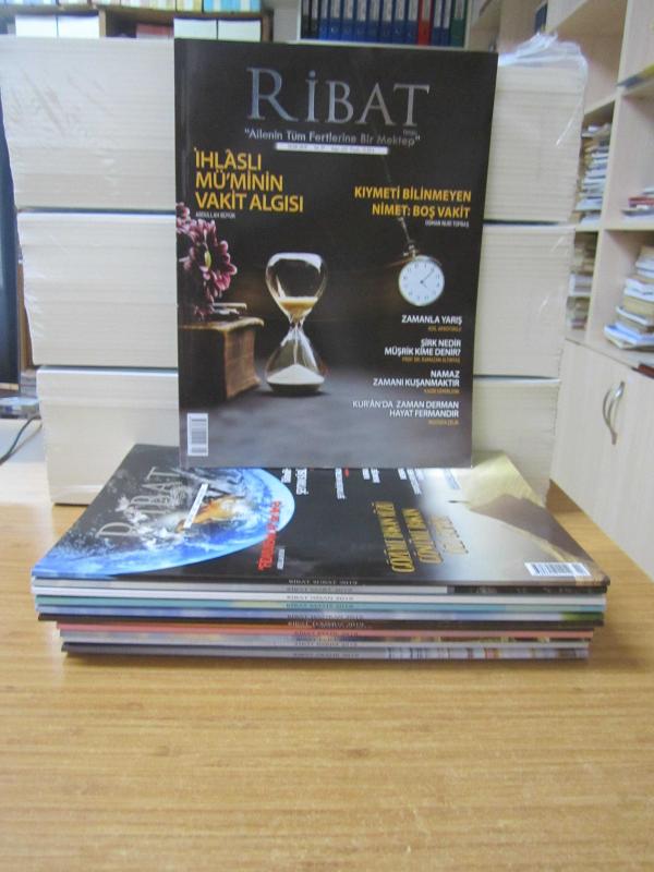 THE PEN Educational Cultural Quarterly Magazine - 2009-2018 Yılları Arası 24 Farklı Sayı TAKIM (Sayılar Açıklamada)