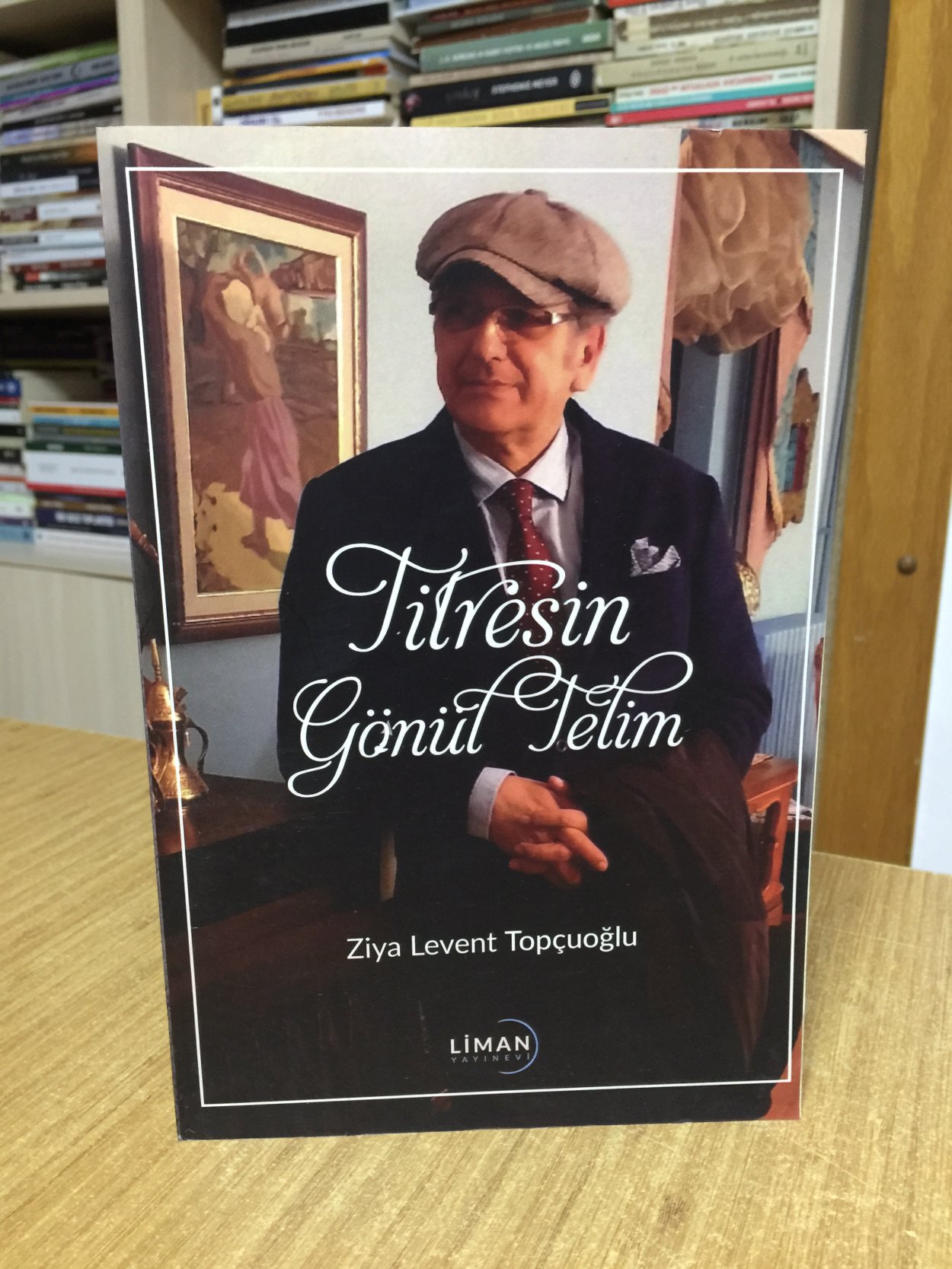 Titresin Gönül Telim - Ziya Levent Topçuoğlu