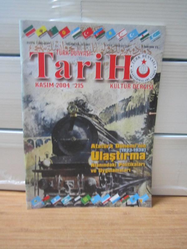 Türk Dünyası Tarih Dergisi - Sayı 215 - Kasım 2004