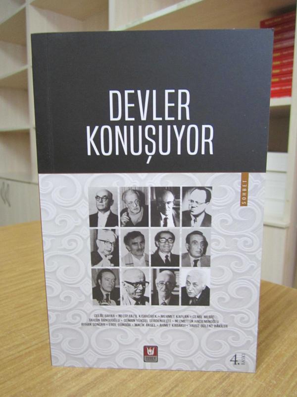 Türk Edebiyatı Vakfı Sohbet Devler Konuşuyor [4.Baskı]