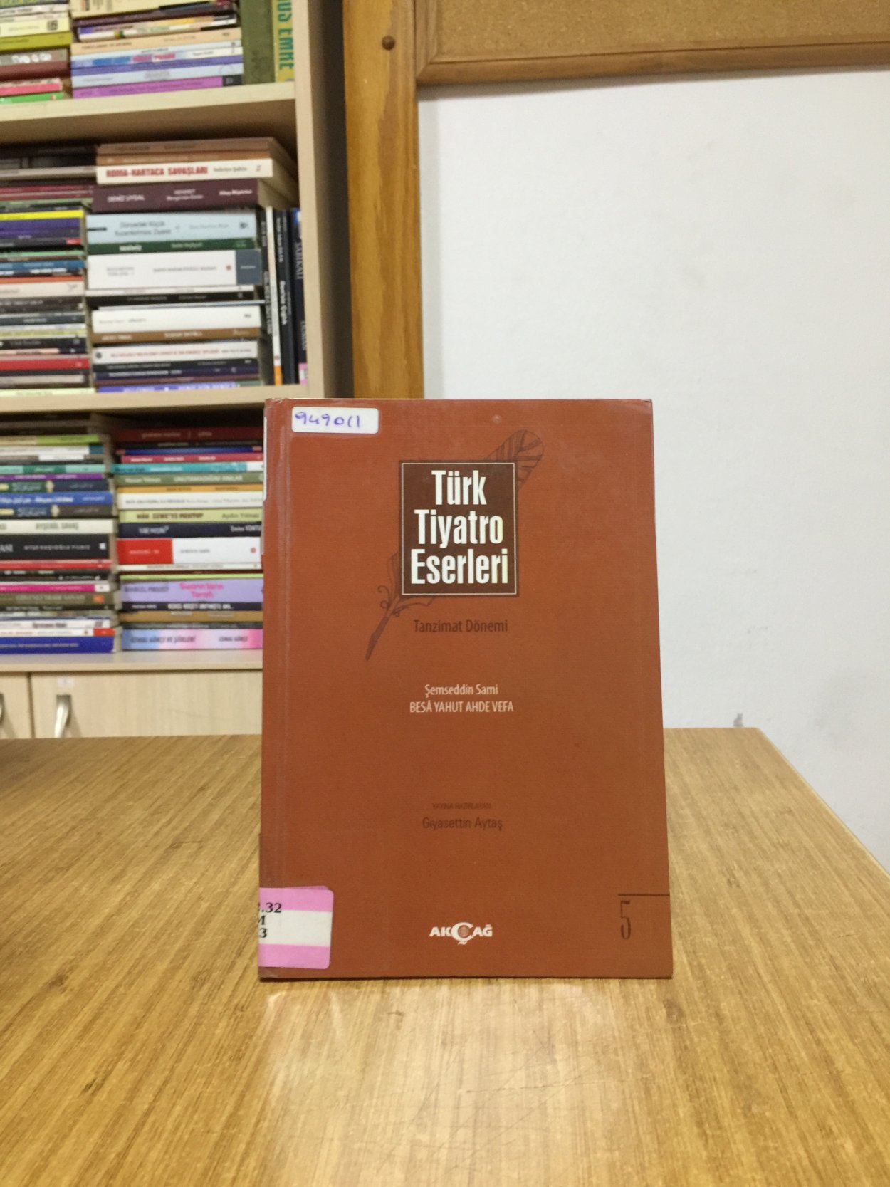 Türk Tiyatro Eserleri 5 / Tanzimat Dönemi //