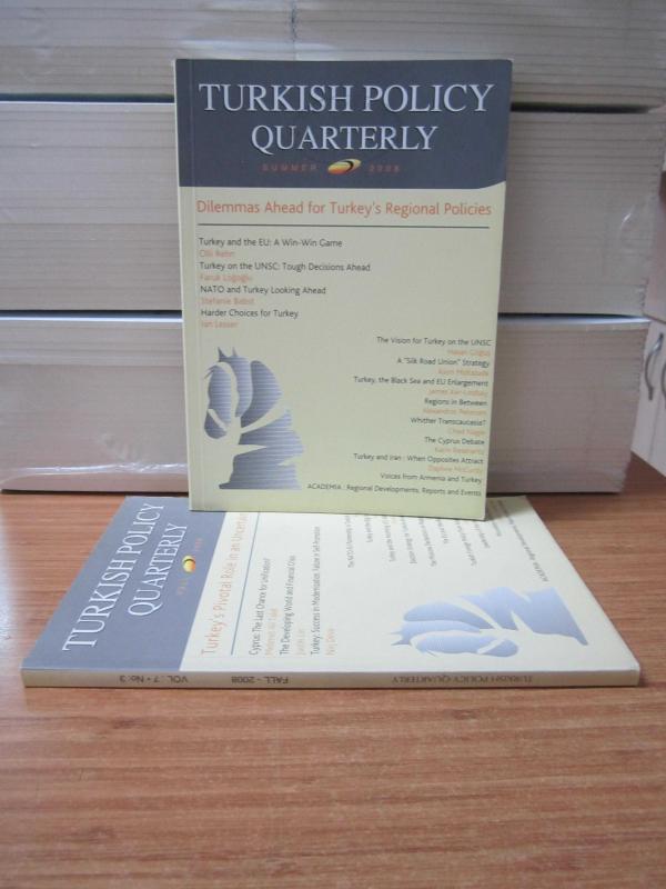 Turkish Policy Quarterly - Summer 2008 & Fall 2008 / ARI MOVEMENT 2 Sayı TAKIM