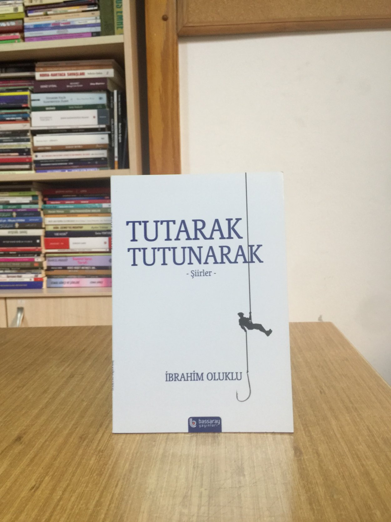 Tutarak Tutunarak - İbrahim Oluklu