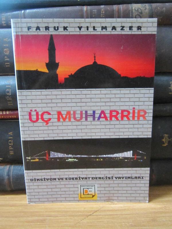 Üç Muharrir
