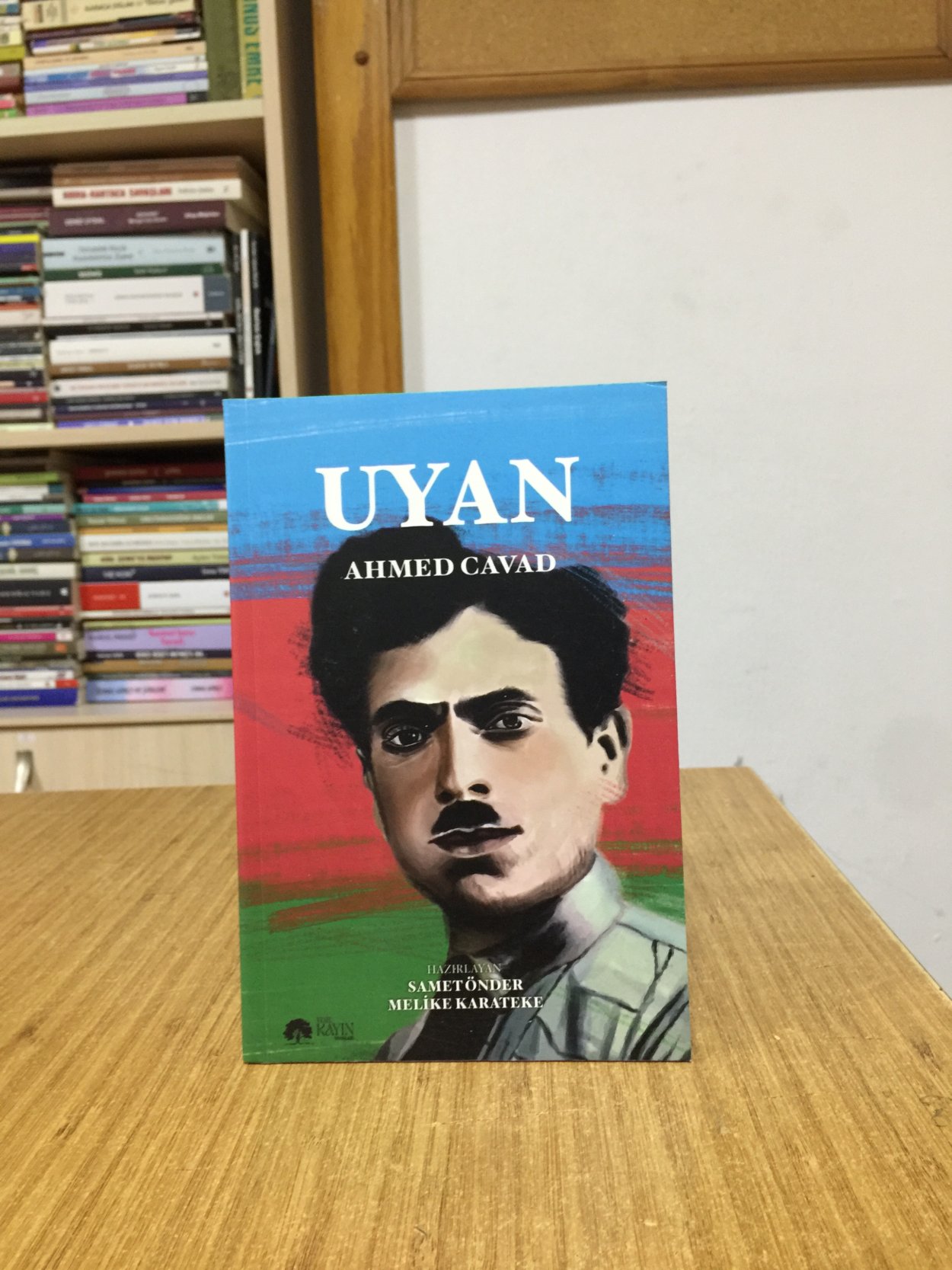Uyan - Ahmed Cavad