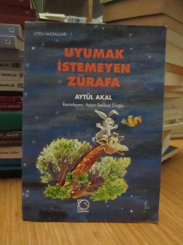 Uyumak İstemeyen Zürafa