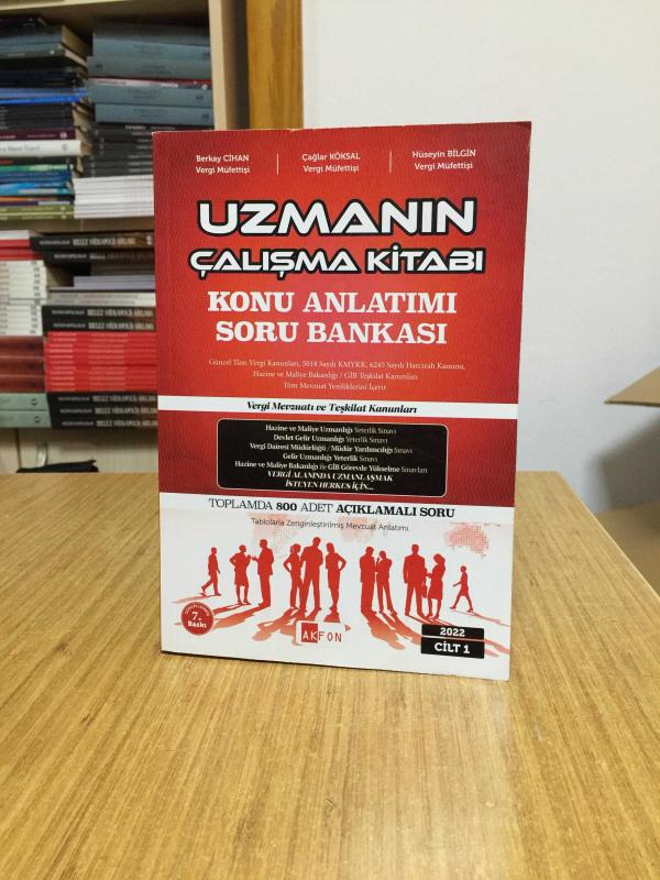 Uzmanın Çalışma Kitabı Kanunlar Mevzuat Konu Anlatımı ve Soru Bankası (2.Cilt) Akfon Yayınları 2.Baskı