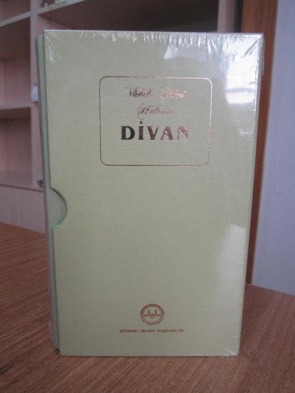 Vahip Ümmi Halveti Divan (Kutulu - Sıfır - Jelatinli)