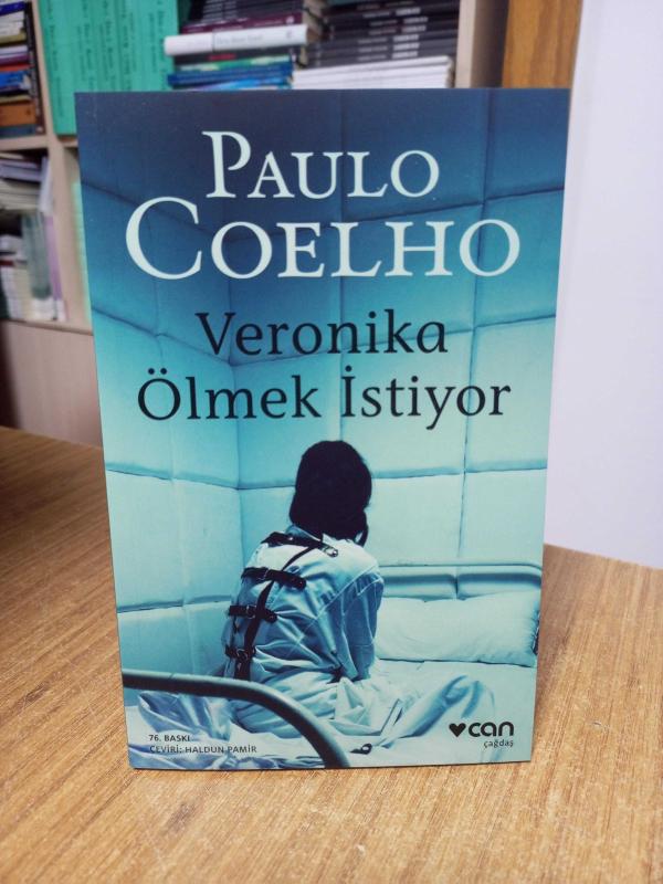 Veronika Ölmek İstiyor - Paulo Coelho