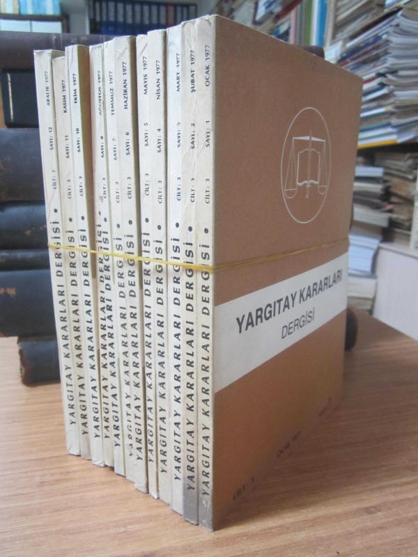Yargıtay Kararları Dergisi - Cilt 3 Sayı 1 - 12 - Ocak - Aralık 1977 Takım 12 Adet