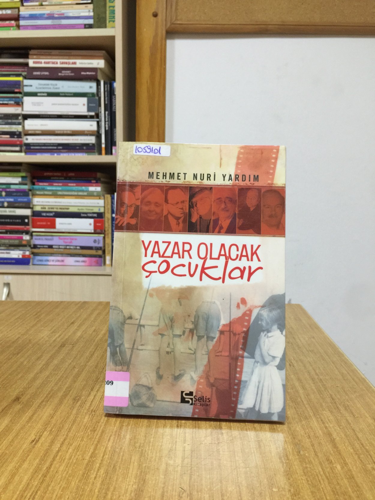 Yazar Olacak Çocuklar - Mehmet Nuri Yardım