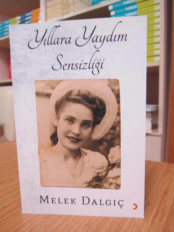 Yıllara Yaydım Sensizliği - Melek Dalgıç