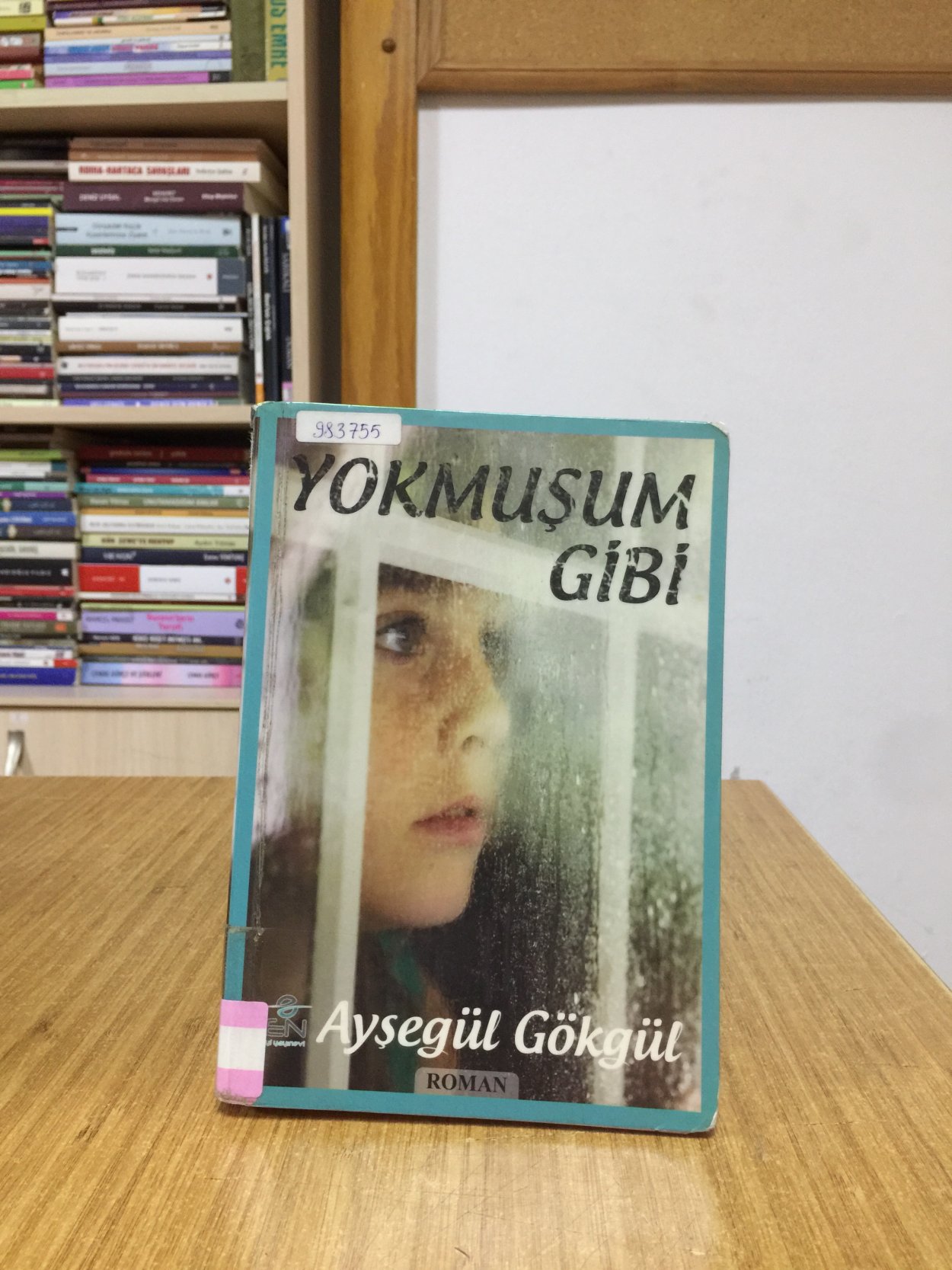 Yokmuşum Gibi - Ayşegül Gökgül